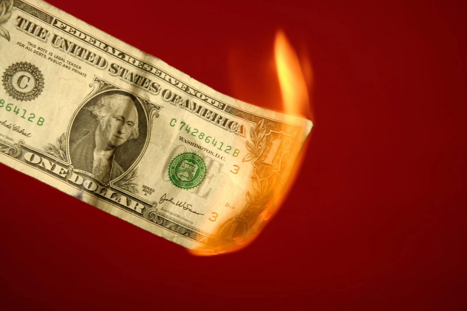 Is de dollar nog wel veilig?